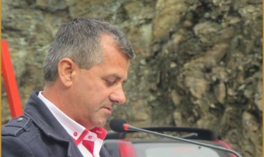 Lulzim Hajdari - NË QIELLIN E SHTATË (poezi)