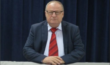 Merxhan Avdyli - KOHA (poezi)