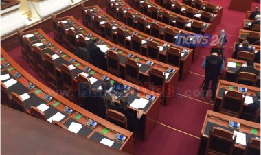 Zaim Haliti-Zaha - DUA TË BËHEM DEPUTET... (tregim)