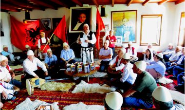 MANIFESTIMI DITA E PLISIT