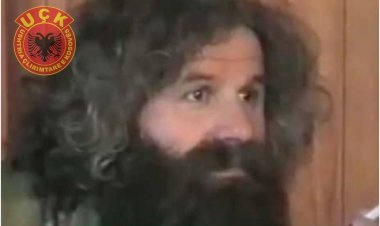 Ragip Gjoshi - BALADË PËR PROMETEUN SHQIPTAR