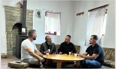 DIÇKA E RE PO VJEN!