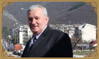Vladimir Muça - Cikël me poezi