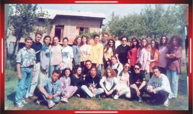 Naxhije Doçi - Dy poezi