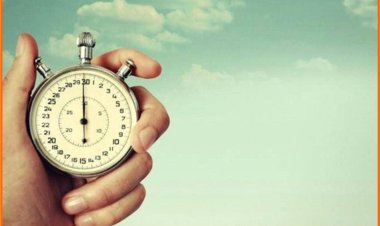 Koha duket se kalon shumë.... (Përgatiti Ismail Ismaili)