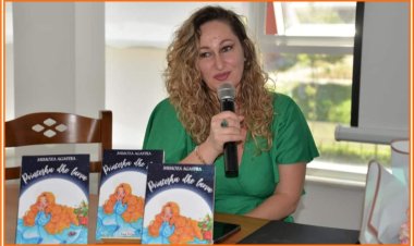 Mimoza Agastra – Gjarpri dhe Mollëkuqja (Redaktoi Angela Kosta)