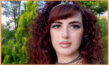 Elpiola Lluka, poete nga Korça