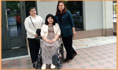 Poezi (shqip-anglisht) nga Meylieva Zebiniso Mirkomilovna (Përktheu dhe përgatiti A. Kosta)