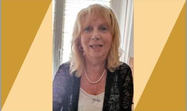 Giuliana Donzello - Cikël poetik (Shqipëroi Angela Kosta)