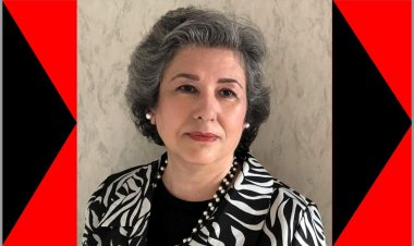 Farzaneh Dorri (Përktheu: Angela Kosta)