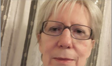 Poesie di Donatella Nardin per Angela Kosta luglio 2025