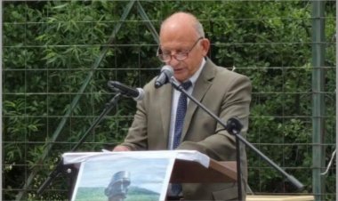 Nexhat Ajdini (dy poezi)