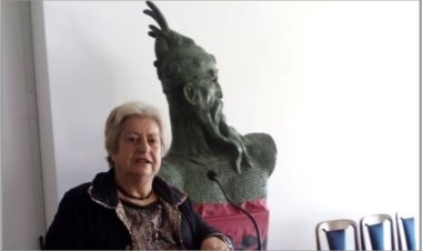 Sherife Berisha -Thaçi (Biografi dhe cikël poetik)