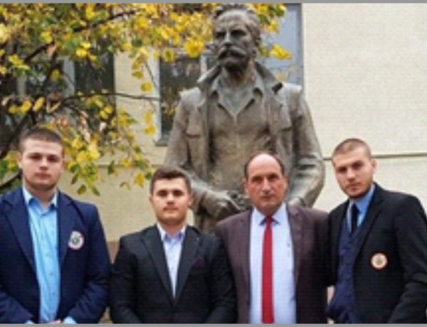 Bedri Tahiri - HAMËZ JASHARI N'GRYKË TË TOPIT...